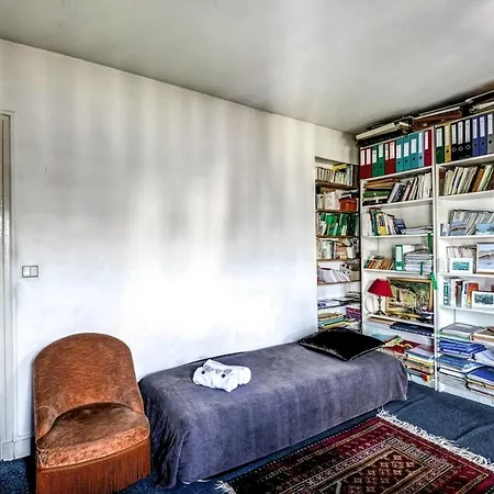 Charming Apt With Stunning Views By Guestready *
